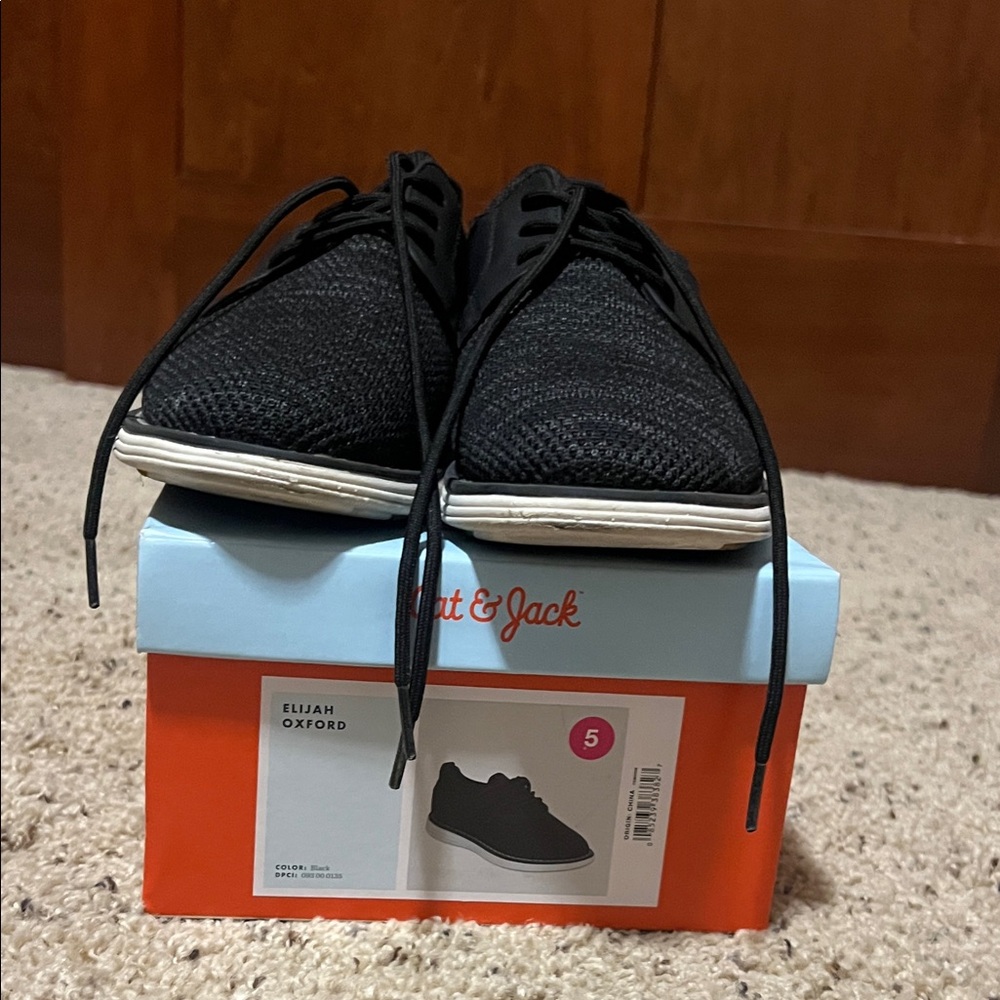 Cat & Jack Black Knit Boys Sneakers